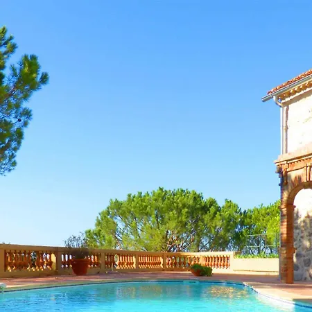 Le Chateau Des Costes Affittacamere *